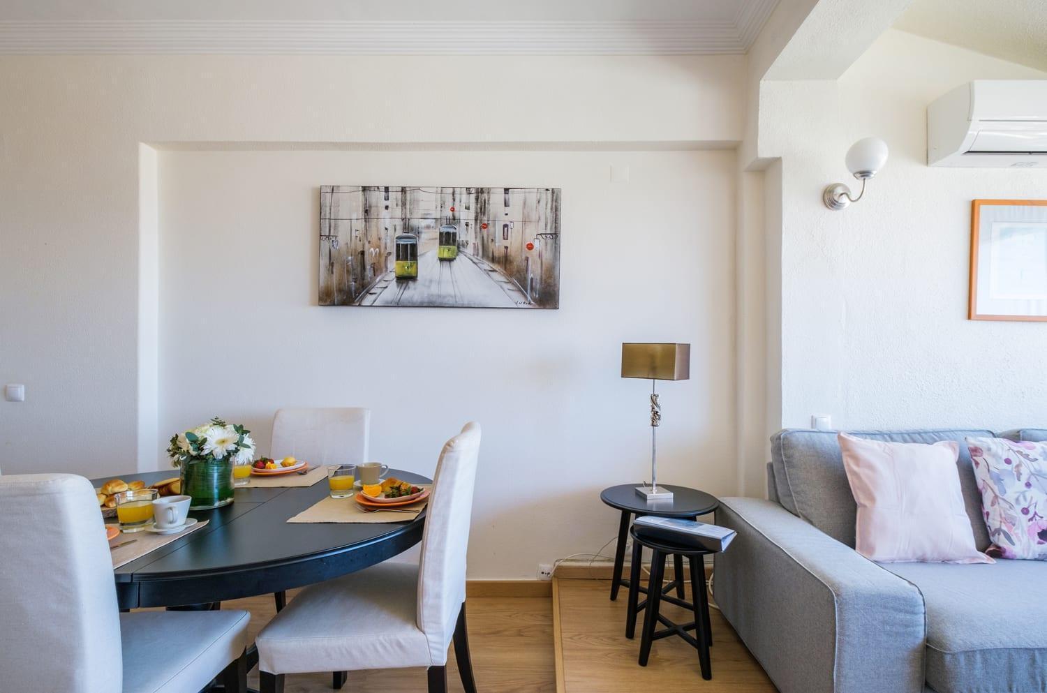 Sunny Monte Apartment *